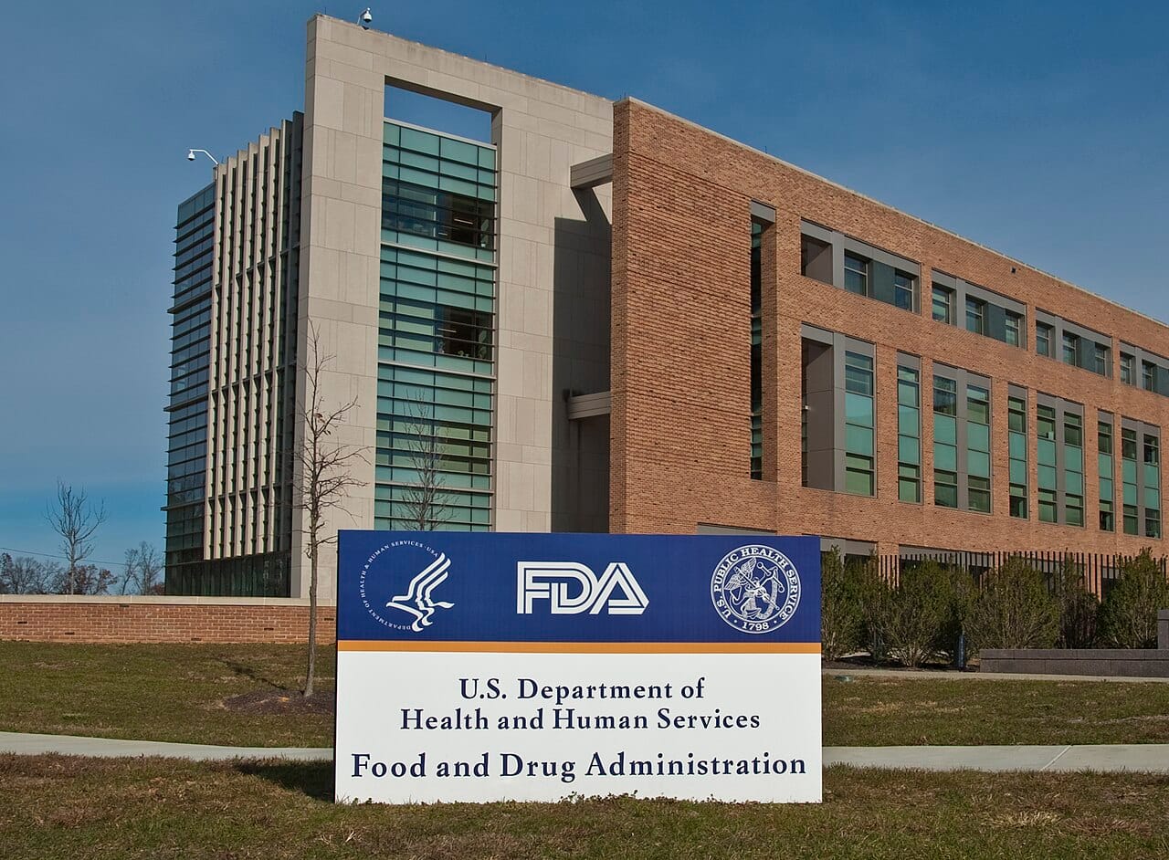 FDA Halts Approval of Beetroot Red and Spirulina Colorings Amid Safety and Labeling Disputes